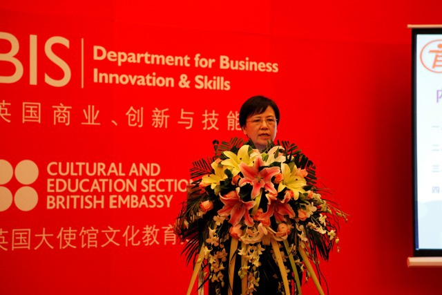 201112081033388815.jpg